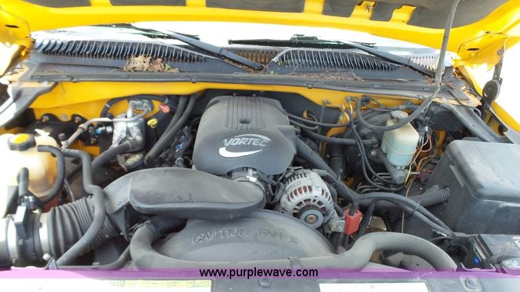 image for item K5489 2001 GMC Sierra 1500 Ext. Cab pickup truck