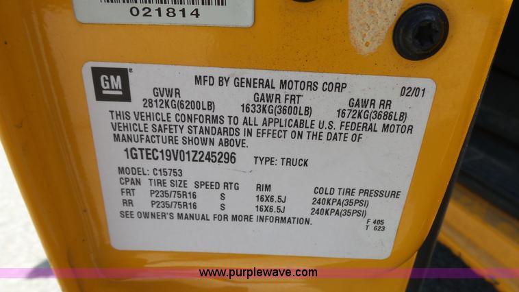 image for item K5489 2001 GMC Sierra 1500 Ext. Cab pickup truck