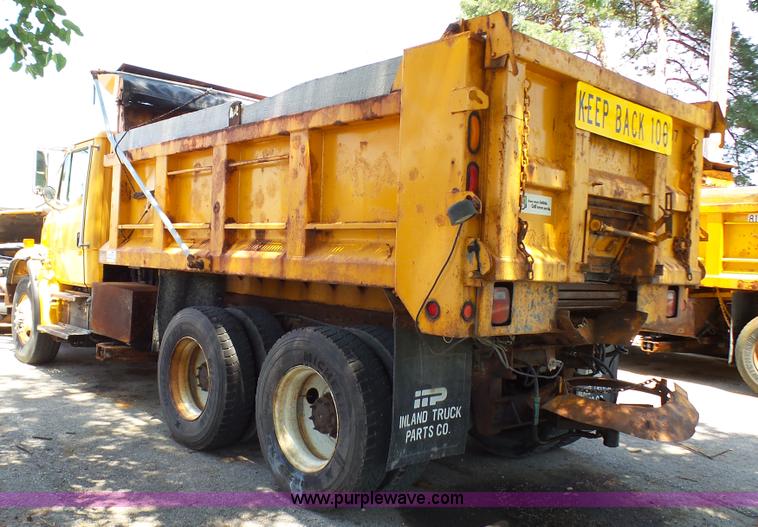 image for item K5490 1997 Freightliner FL80 dump truck