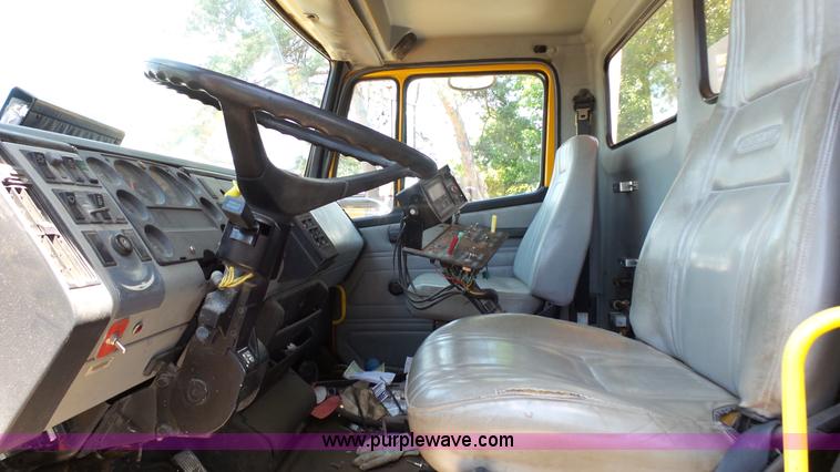image for item K5490 1997 Freightliner FL80 dump truck