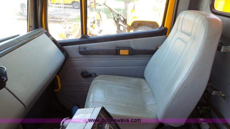 image for item K5490 1997 Freightliner FL80 dump truck