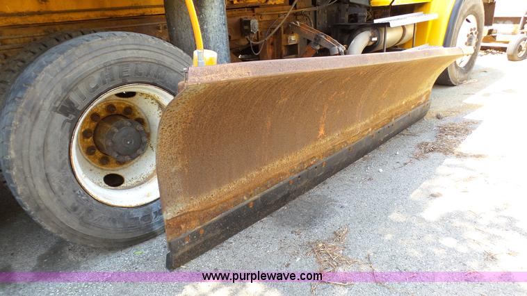 image for item K5490 1997 Freightliner FL80 dump truck