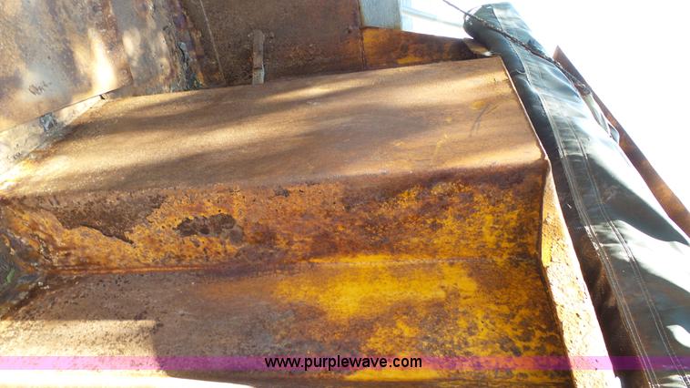 image for item K5490 1997 Freightliner FL80 dump truck