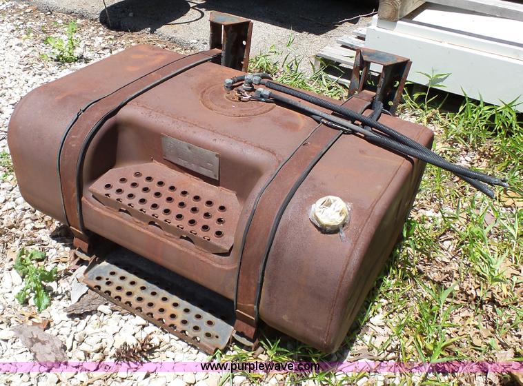 image for item K5492 Snyder fuel tank