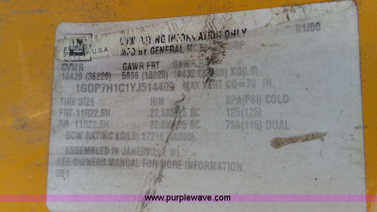 image for item K5493 2000 GMC C7500 dump truck