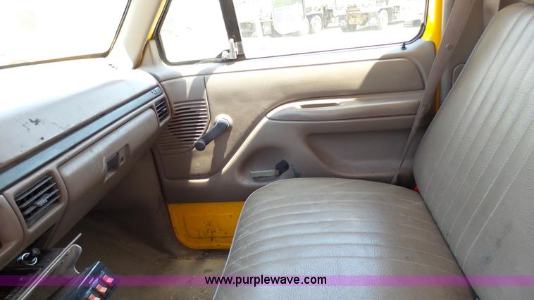 image for item K5494 1994 Ford F350 dump bed pickup truck