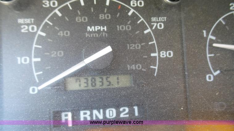 image for item K5494 1994 Ford F350 dump bed pickup truck