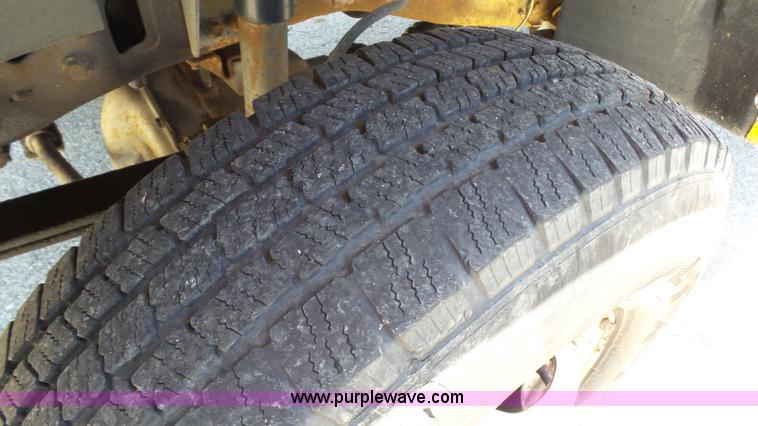 image for item K5494 1994 Ford F350 dump bed pickup truck