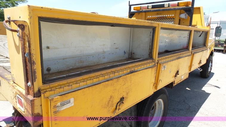 image for item K5494 1994 Ford F350 dump bed pickup truck