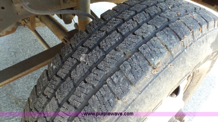 image for item K5494 1994 Ford F350 dump bed pickup truck