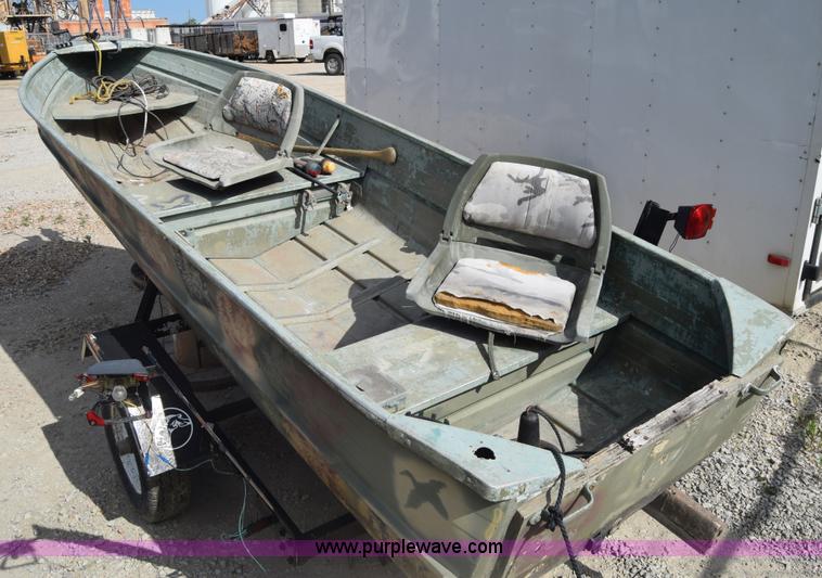 image for item K7276 1971 Art Rollman Aluminum V-bottom boat