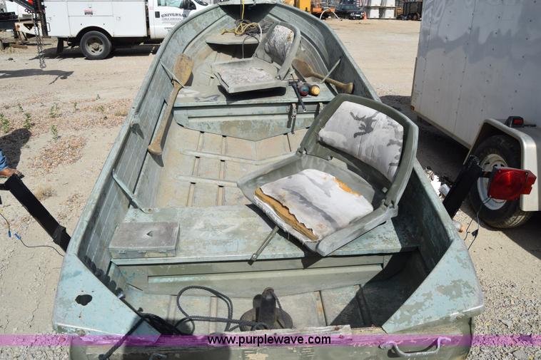 image for item K7276 1971 Art Rollman Aluminum V-bottom boat