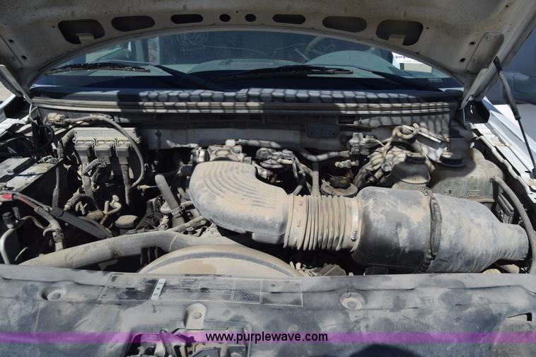 image for item K7280 2005 Ford F150 SuperCab pickup truck