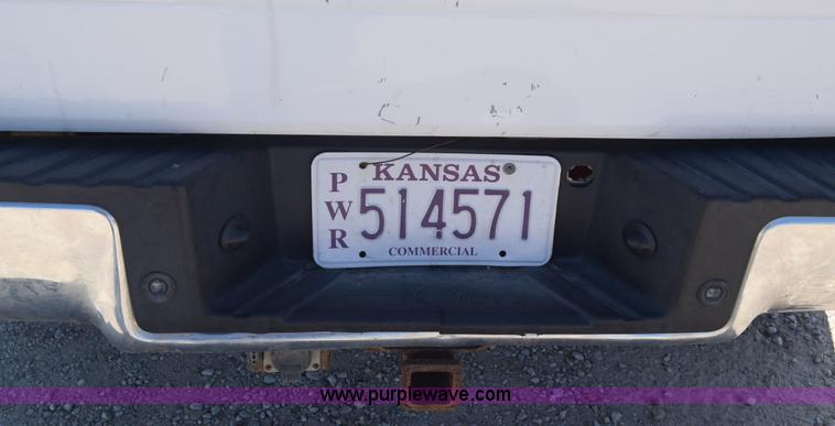 image for item K7280 2005 Ford F150 SuperCab pickup truck