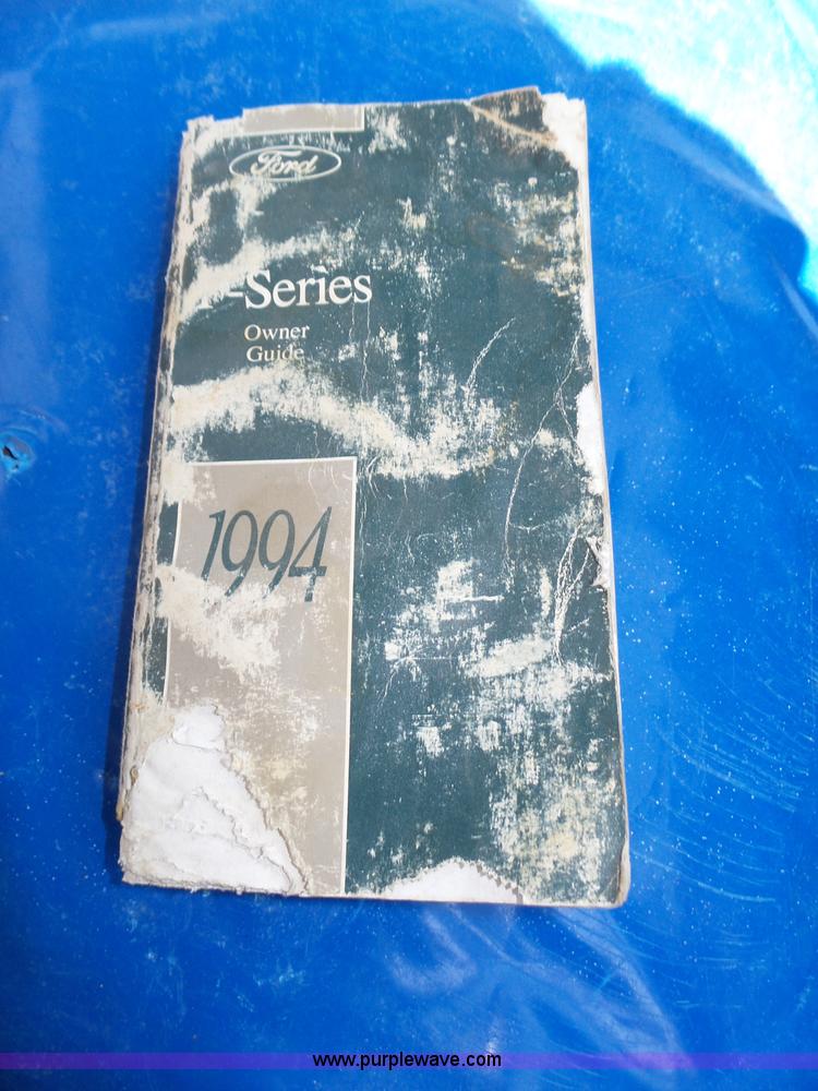 image for item K8366 1994 Ford F150 XL pickup truck