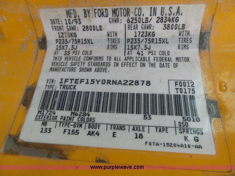 image for item K8366 1994 Ford F150 XL pickup truck