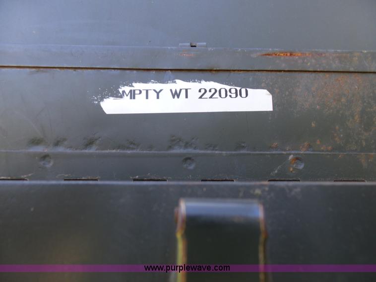 image for item L1544 Emerson AS-32-H-SA hydraulic cargo lift