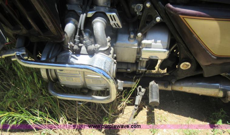 image for item L2814 1981 Honda GL1100 motorcycle