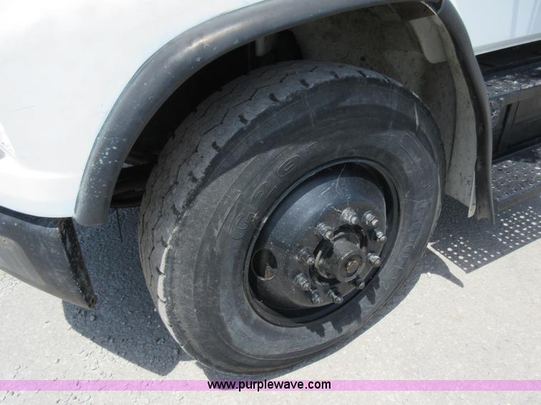 image for item L2824 1997 Freightliner FL80 refuse truck