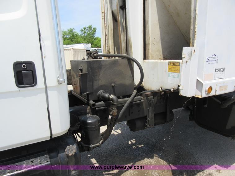 image for item L2824 1997 Freightliner FL80 refuse truck