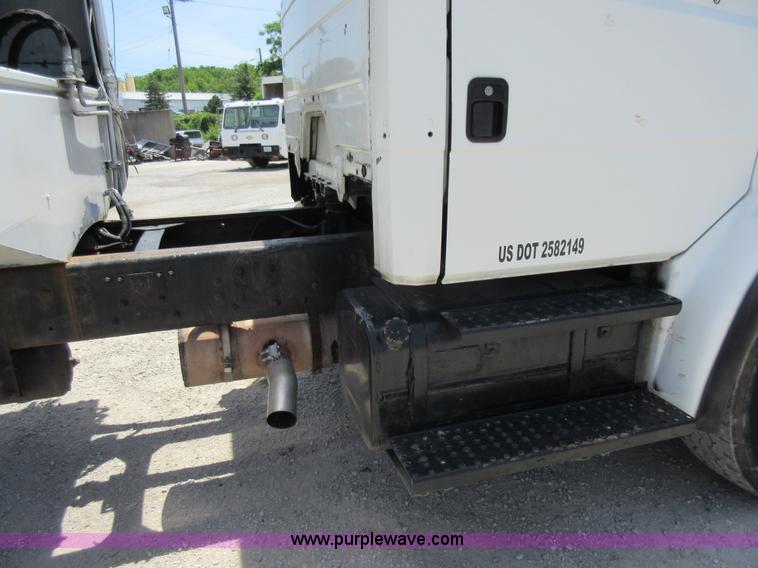 image for item L2825 1997 Freightliner FL80 refuse truck