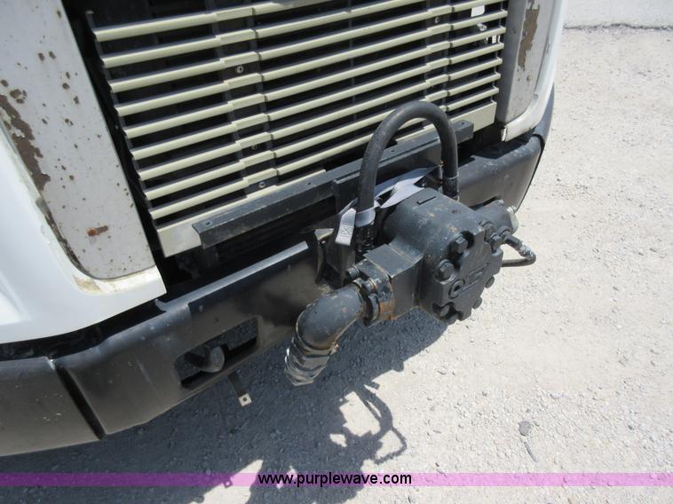image for item L2825 1997 Freightliner FL80 refuse truck