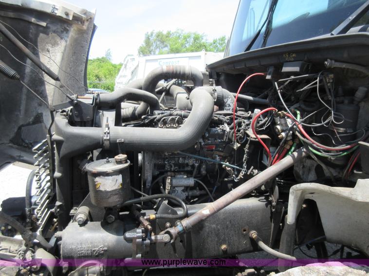 image for item L2825 1997 Freightliner FL80 refuse truck