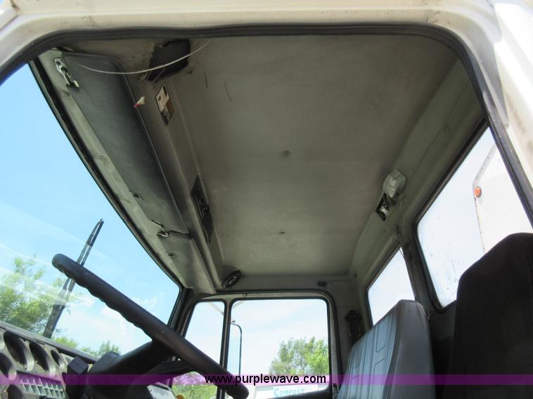 image for item L2825 1997 Freightliner FL80 refuse truck