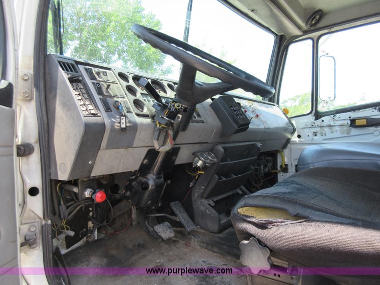image for item L2825 1997 Freightliner FL80 refuse truck