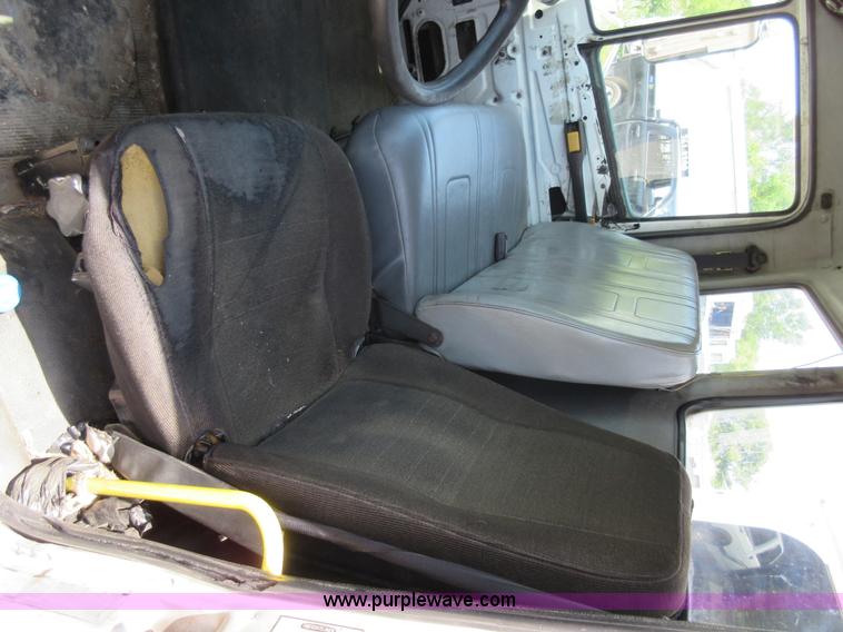 image for item L2825 1997 Freightliner FL80 refuse truck