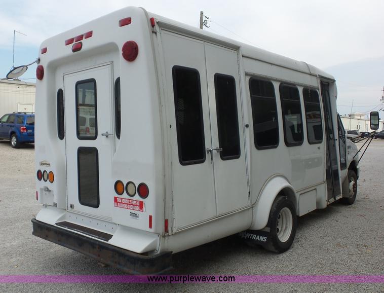 image for item L2850 2008 Ford E350 Super Duty bus