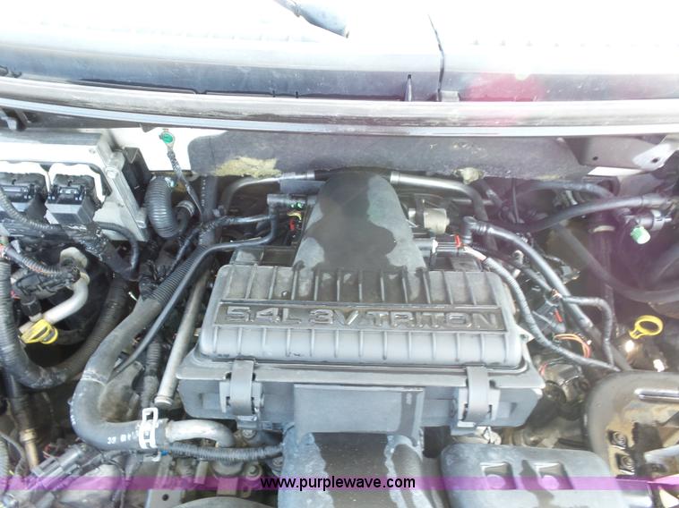 image for item L2878 2004 Ford F150 pickup truck