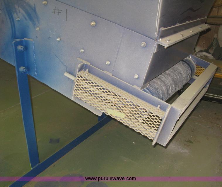 image for item L3826 Recycling sorting system