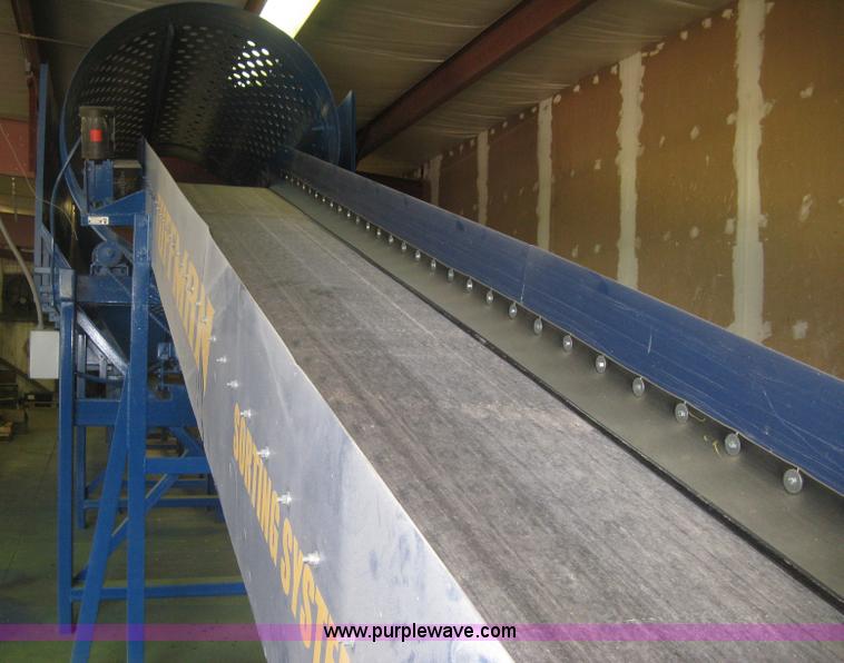 image for item L3826 Recycling sorting system