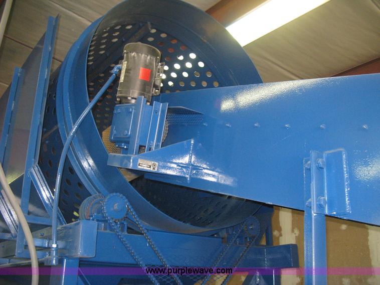 image for item L3826 Recycling sorting system