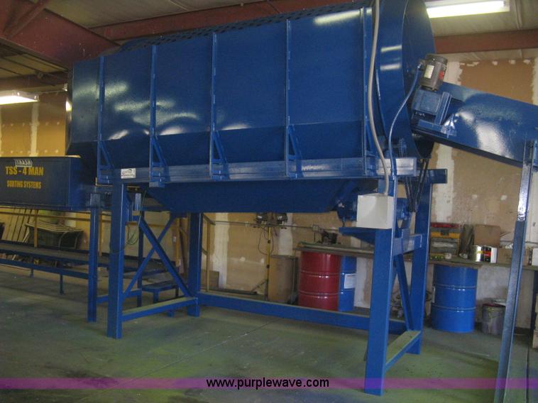 image for item L3826 Recycling sorting system