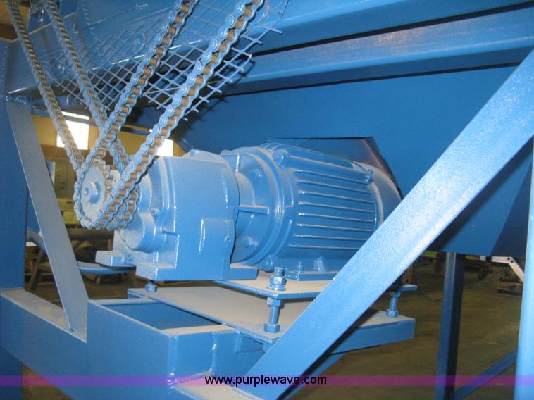 image for item L3826 Recycling sorting system