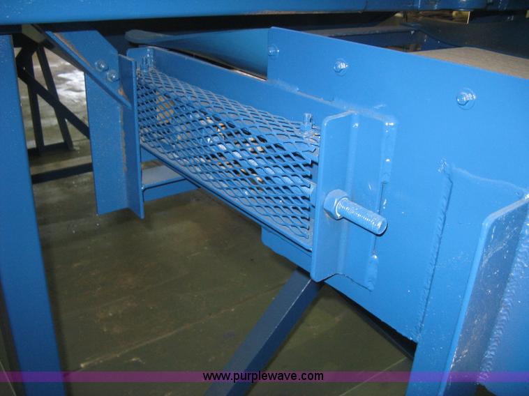 image for item L3826 Recycling sorting system