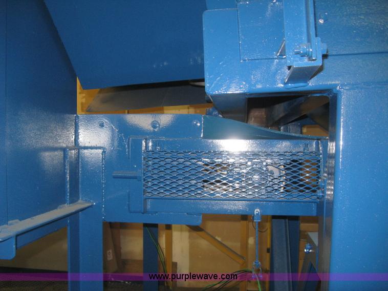 image for item L3826 Recycling sorting system