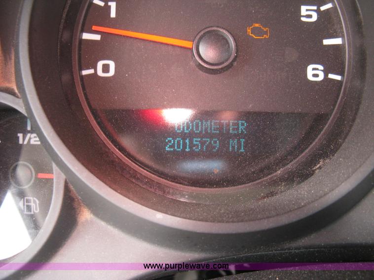 image for item L3839 2008 GMC Sierra 1500 pickup truck