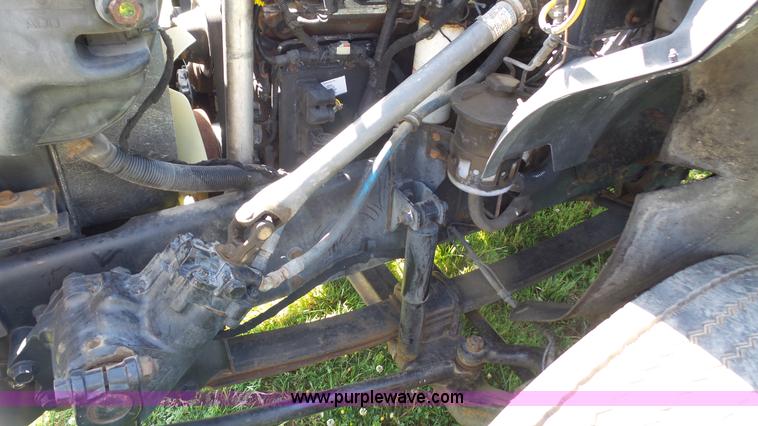 image for item L4857 2006 Ford F650 Super Duty flatbed truck