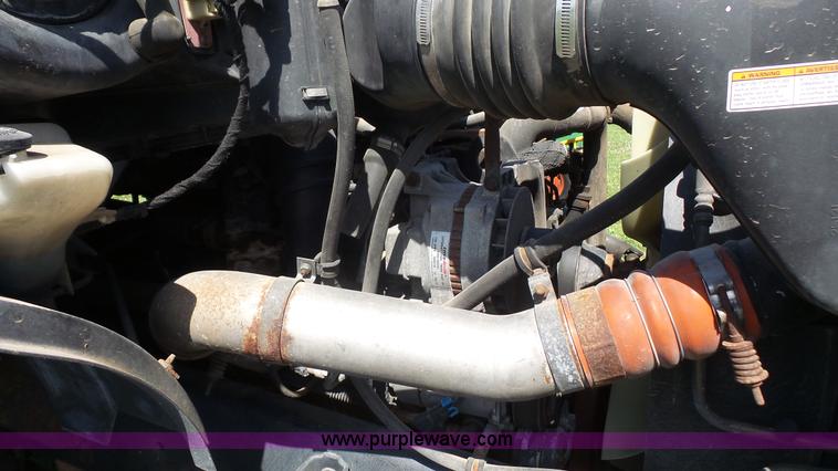 image for item L4857 2006 Ford F650 Super Duty flatbed truck