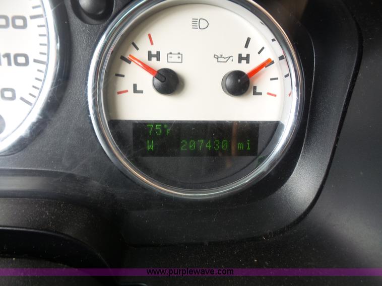 image for item L4882 2006 Ford F150 Lariat SuperCrew pickup truck