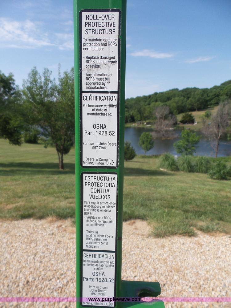 image for item L4894 John Deere 997 Z-trak lawn mower