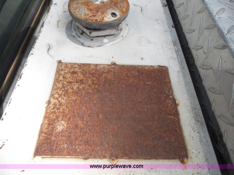 image for item L4930 1983 Ford F250 pickup truck