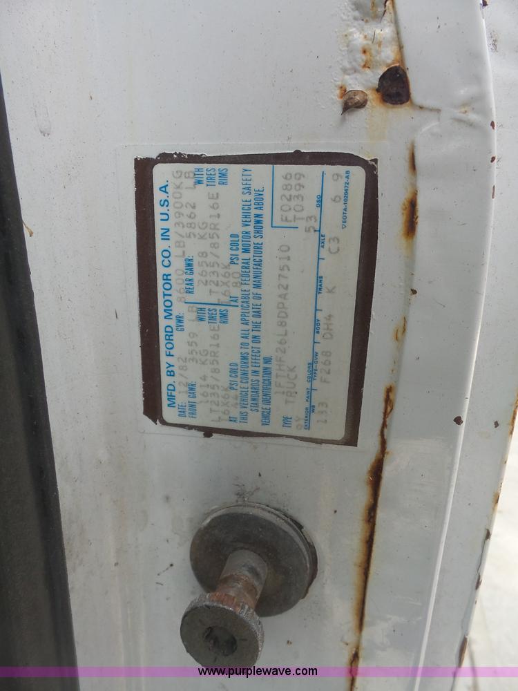 image for item L4930 1983 Ford F250 pickup truck