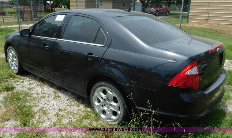 image for item L5901 2010 Ford Fusion