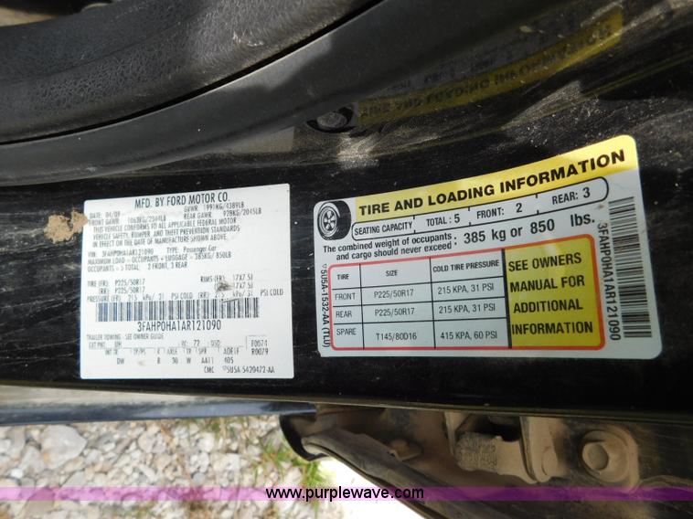 image for item L5901 2010 Ford Fusion