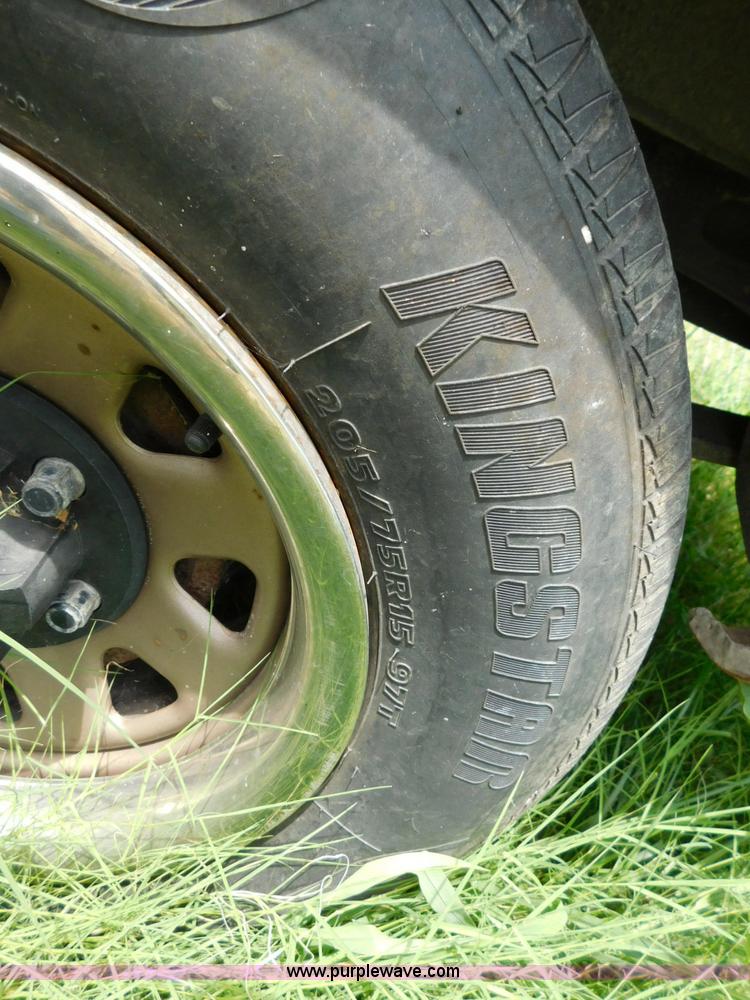 image for item L5903 1994 Chevrolet Astro Extended van