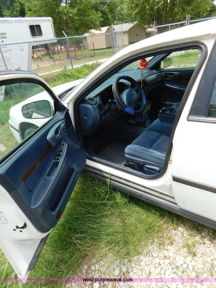 image for item L5904 2001 Chevrolet Impala